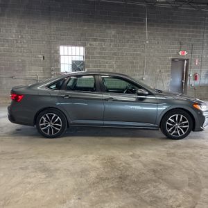 VOLKSWAGEN JETTA SE - 10