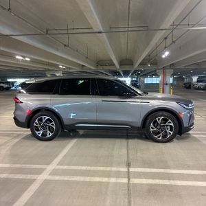 LINCOLN NAUTILUS PREMIERE - 10