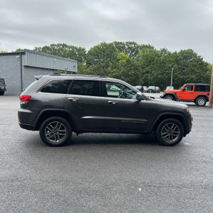 صورة 10 لـ 2020 JEEP GRAND CHEROKEE LIMITED