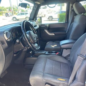 2011 JEEP WRANGLER UNLIMITED SAHARA — фото 32
