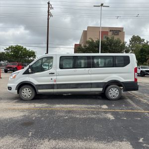 FORD TRANSIT-350 PASSENGER V. XLT - 3