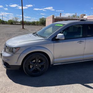 DODGE JOURNEY CROSSROAD - 2