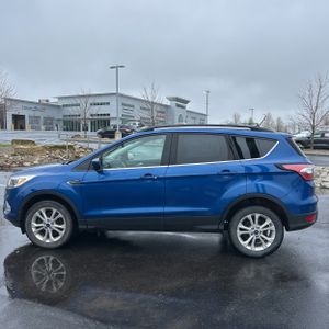 FORD ESCAPE SE - 3
