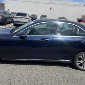 MERCEDES-BENZ C-CLASS - 4