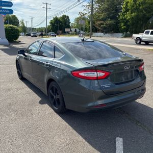 FORD FUSION SE - 5