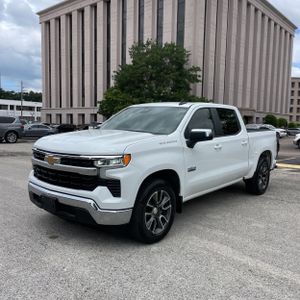 2022 Chevrolet SILVERADO 1500 LT — фото 1
