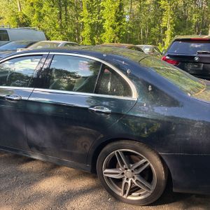 MERCEDES-BENZ E-CLASS - 6