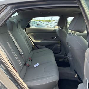 صورة مصغرة 34 لـ 2023 Hyundai ELANTRA SEL