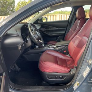 صورة 31 لـ 2024 Mazda CX-30 2.5 S CARBON EDITION