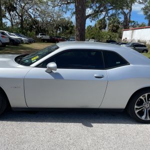 DODGE CHALLENGER R/T - 3