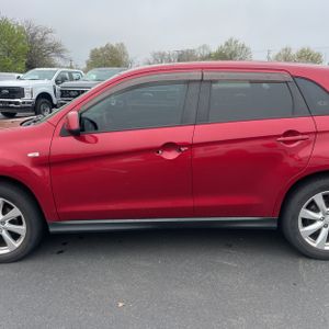 MITSUBISHI OUTLANDER SPORT ES - 4