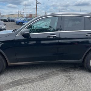 2018 Mercedes-BENZ GLC 照片 4