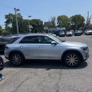 2024 Mercedes-BENZ GLE 照片 10