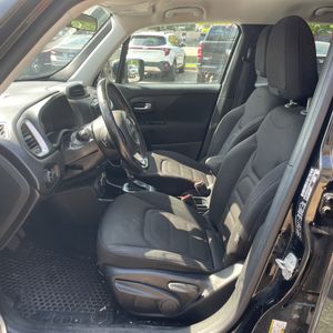2018 JEEP RENEGADE LATITUDE — миниатюра 32