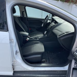 2015 FORD FOCUS SE 缩略图 33