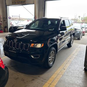 JEEP GRAND CHEROKEE LAREDO E - 3
