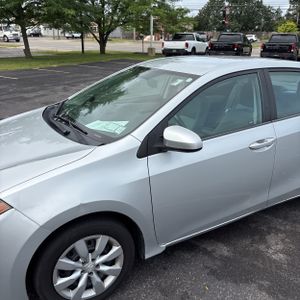2015 Toyota COROLLA LE — фото 2