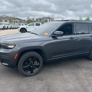 JEEP GRAND CHEROKEE L - 2