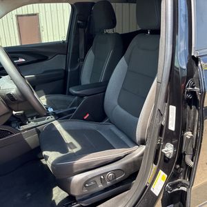 2022 Chevrolet TRAILBLAZER LT — миниатюра 32