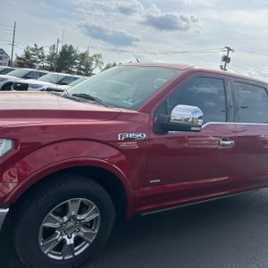 FORD F-150 LARIAT - 2