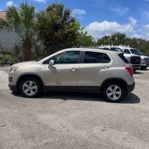 CHEVROLET TRAX LT - 3