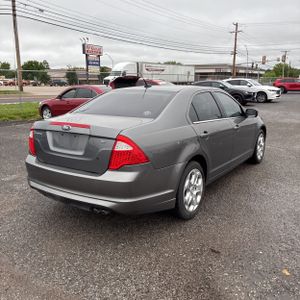 FORD FUSION SE - 8