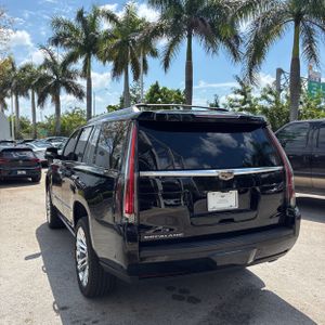 CADILLAC ESCALADE PREMIUM LUXURY - 5