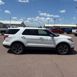 FORD EXPLORER SPORT - 10