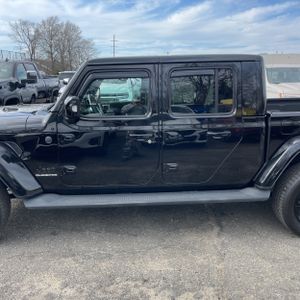 JEEP GLADIATOR HIGH ALTITUDE - 4