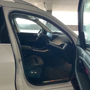 صورة مصغرة 31 لـ 2023 BMW X7 XDRIVE40I