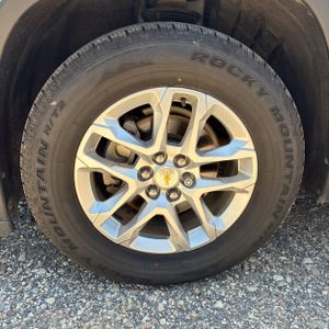 2019 Chevrolet TRAVERSE LS — миниатюра 17