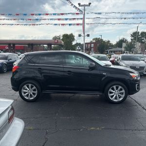 2015 Mitsubishi OUTLANDER SPORT SE — фото 10