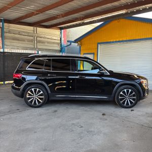 MERCEDES-BENZ GLB - 10