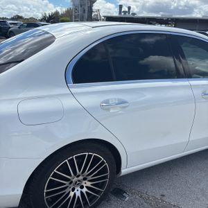 MERCEDES-BENZ C-CLASS - 9