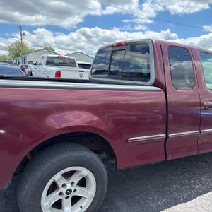 FORD F-150 XLT - 8