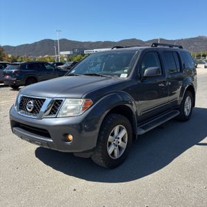 2012 Nissan PATHFINDER SV 照片 1