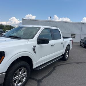 2025 FORD F-150 XLT 照片 2