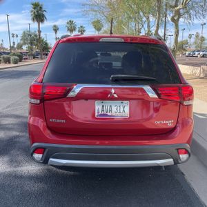 MITSUBISHI OUTLANDER SEL - 7