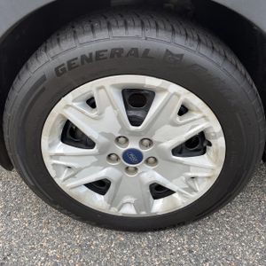 صورة مصغرة 17 لـ 2015 FORD ESCAPE S