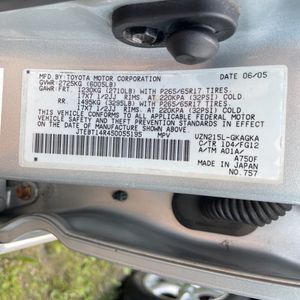 2005 Toyota 4RUNNER SR5 thumbnail 46