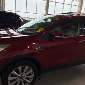 2017 FORD ESCAPE TITANIUM 照片 2