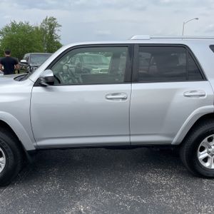 TOYOTA 4RUNNER - 4