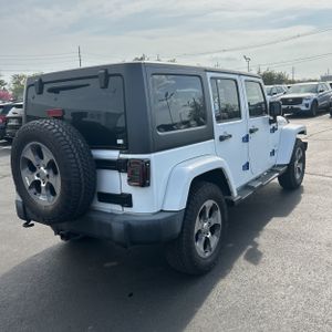 JEEP WRANGLER UNLIMITED SAHARA - 8