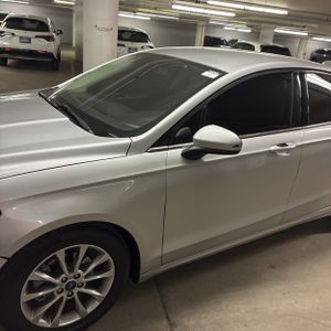 FORD FUSION SE - 2