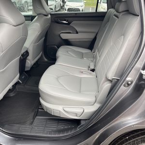 2023 Toyota HIGHLANDER XLE — миниатюра 34