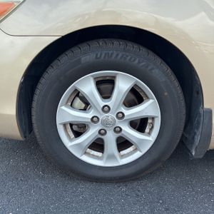 صورة مصغرة 15 لـ 2011 Toyota CAMRY LE