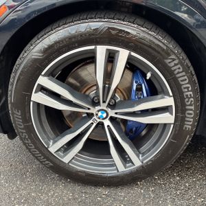 صورة مصغرة 17 لـ 2021 BMW X7 M50I