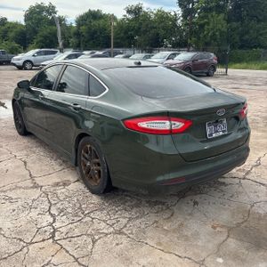 FORD FUSION SE - 5