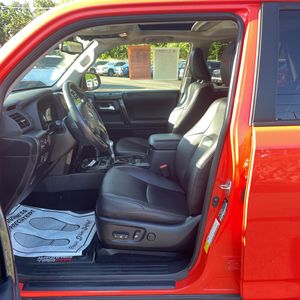 صورة مصغرة 34 لـ 2023 Toyota 4RUNNER TRD PRO