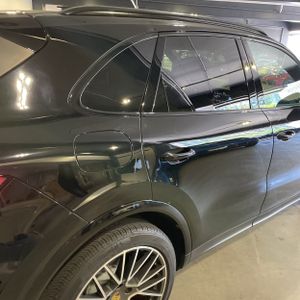 PORSCHE CAYENNE - 9